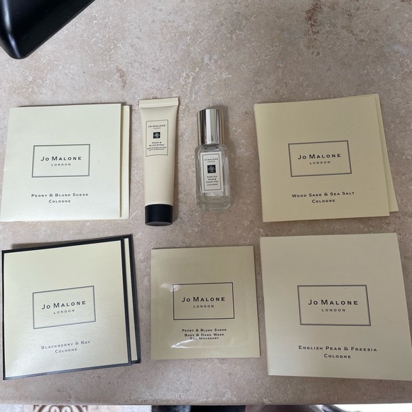 joe malone Accessories - Gorgeous New Joe Malone set7 pieces